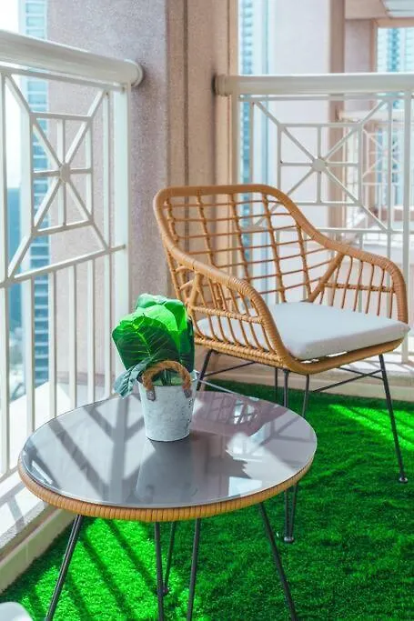 Chalet Homes Apartment Near Burj Khalifa And Dubai Mall 0*,